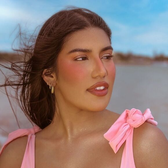 Alamar Cosmetics Viva Las Cheekas Cheek Palette - Medium/Tan - Picture 6 of 6